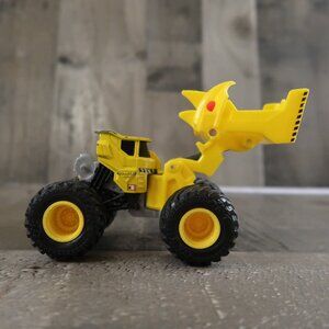 Monster Jam Dirt Squad “Scoops” Spin Master Jam Dirt Mover Yellow